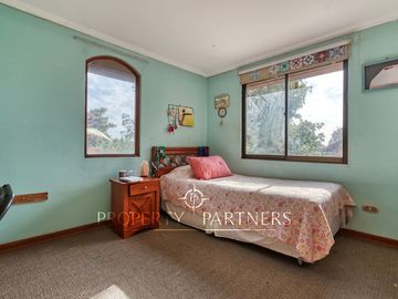 Propiedad en venta ubicada en un barrio consolidado con excelente ubicación, Peñalolén