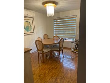 Gestimob vende excelente casa de esquina de 3 pisos en Villa Santa María, El Rosal