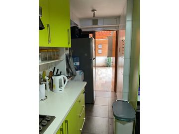 Gestimob vende excelente casa de esquina de 3 pisos en Villa Santa María, El Rosal