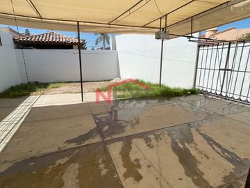 CASA EN VENTA UBICADA EN FRACC. VILLA CALIFORNIA