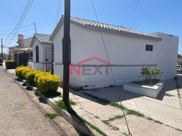 CASA EN VENTA UBICADA EN FRACC. VILLA CALIFORNIA