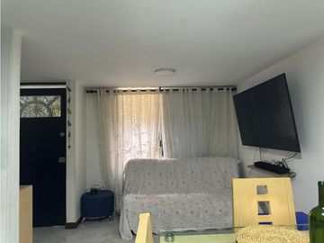 CASA TRES NIVELES CONJUNTO RESIDENCIAL JARDIN DEL VIENTO