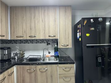 CASA TRES NIVELES CONJUNTO RESIDENCIAL JARDIN DEL VIENTO