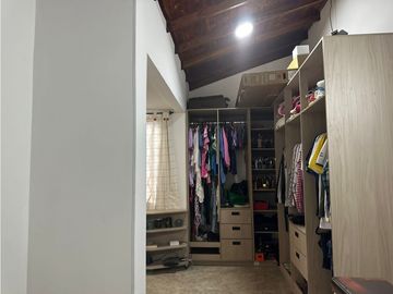 CASA TRES NIVELES CONJUNTO RESIDENCIAL JARDIN DEL VIENTO