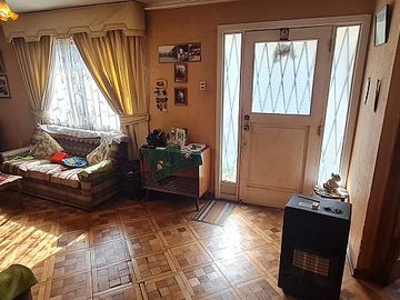 CASA CON GRAN POTENCIAL