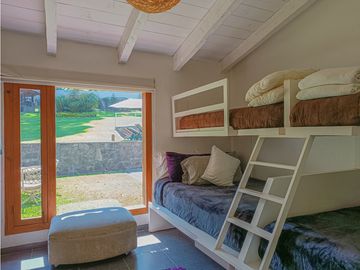 CASA AMUEBLADA EN VENTA EN AVANDARO CENTRO, VALLE DE BRAVO