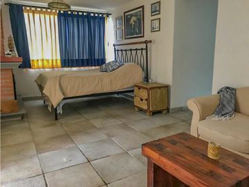 CASA EN VENTA EN AVNDARO VALLE DE BRAVO