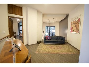 Casa en Venta en Colonia del Valle Estilo Urbano en San Pedro
