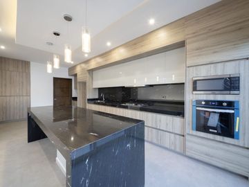 CASA EN VENTA FRACCIONAMIENTO VALLE DEL  CRISTAL, CARRETERA NACIONAL