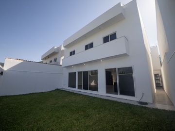 CASA EN VENTA FRACCIONAMIENTO VALLE DEL  CRISTAL, CARRETERA NACIONAL