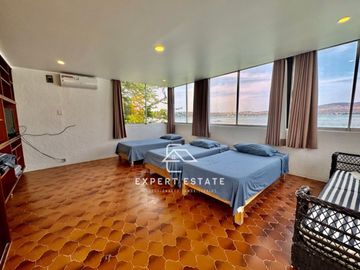 Casa venta TEQUESQUITENGO - Con súper vistas y amplios espacios / Great views