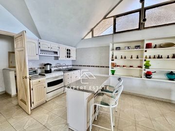 Casa venta TEQUESQUITENGO - Con súper vistas y amplios espacios / Great views