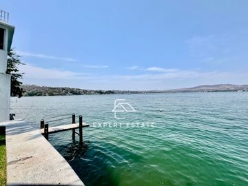 Casa venta TEQUESQUITENGO - Con súper vistas y amplios espacios / Great views