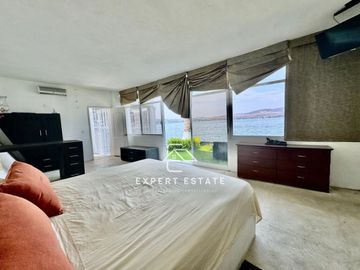 Casa venta TEQUESQUITENGO - Con súper vistas y amplios espacios / Great views