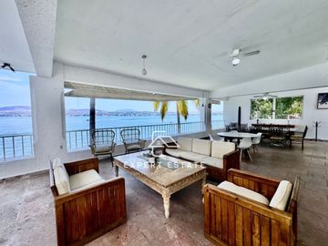 Casa venta TEQUESQUITENGO - Con súper vistas y amplios espacios / Great views