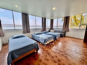 Casa venta TEQUESQUITENGO - Con súper vistas y amplios espacios / Great views