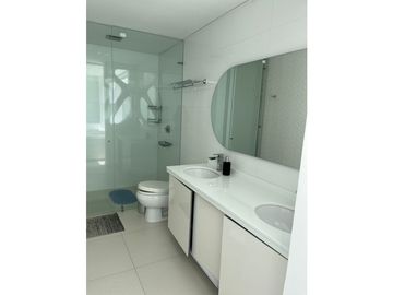 VENTA CASA EN EXCELENTE UBICACION PINARES PEREIRA