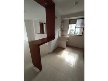 VENDO APARTAMENTO PRADOS DEL NORTE 2 PISO CALI NORTE