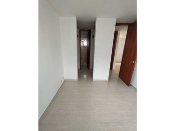 VENDO APARTAMENTO PRADOS DEL NORTE 2 PISO CALI NORTE