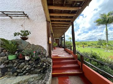 Se Vende Hotel Sector Panaca En Quimbaya Quindio