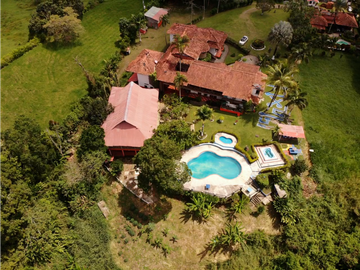 Se Vende Hotel Sector Panaca En Quimbaya Quindio