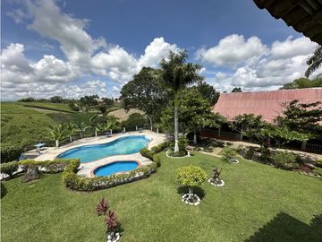 Se Vende Hotel Sector Panaca En Quimbaya Quindio