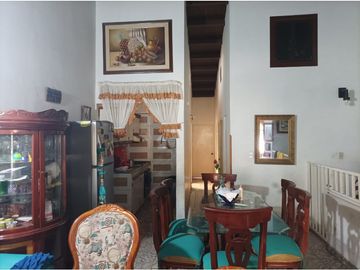 CASA EN VENTA COMERCIAL  / BARRIO GIRARDOT