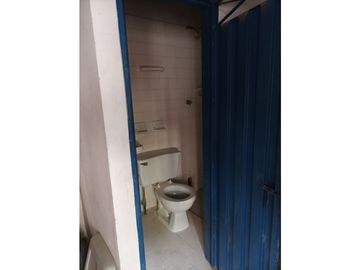 CASA EN VENTA COMERCIAL  / BARRIO GIRARDOT