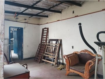 CASA EN VENTA COMERCIAL  / BARRIO GIRARDOT