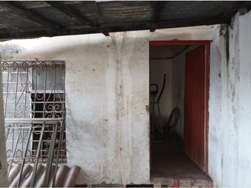 CASA EN VENTA COMERCIAL  / BARRIO GIRARDOT