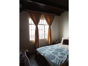 CASA EN VENTA COMERCIAL  / BARRIO GIRARDOT