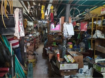 CASA EN VENTA COMERCIAL  / BARRIO GIRARDOT