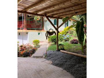 Casa campestre en Jiguales Lago Calima