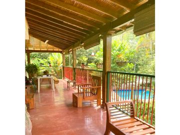 Casa campestre en Jiguales Lago Calima