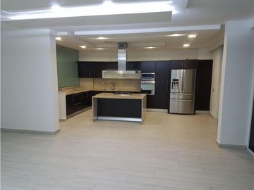 CASA MODERNA EN COSTA SUR CERCA COSTA DEL ESTE  PH COSTA ESMERALDA