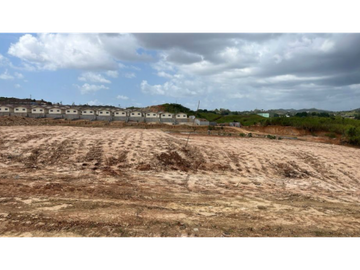 VENTA DE 8 CASAS EN ARRAIJAN NUEVO CHORRILLO 3R cv