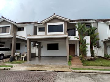 GANGA VENTA CASA MONTBLANC BRISAS NORTE (JM)