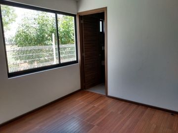 UDLA NOBEL RESIDENCIAL