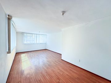 CASA EN VENTA EN BOSQUE DE ECHEGARAY 4 RECAMARAS CON JARDIN