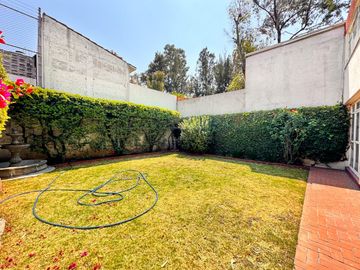 CASA EN VENTA EN BOSQUE DE ECHEGARAY 4 RECAMARAS CON JARDIN