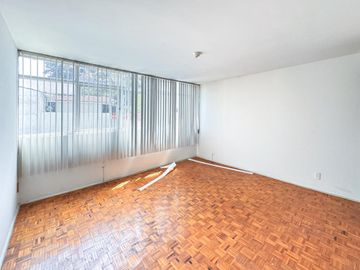 CASA EN VENTA EN BOSQUE DE ECHEGARAY 4 RECAMARAS CON JARDIN