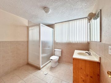 CASA EN VENTA EN BOSQUE DE ECHEGARAY 4 RECAMARAS CON JARDIN