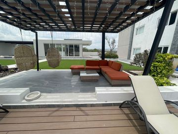 VENTA O RENTA DEPARTAMENTO PH  CUMBRES DEL LAGO JURIQUILLA QUERETARO