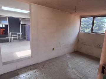 CASA EN VENTA EN AV. PINO SUAREZ TOLUCA