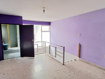 CASA EN VENTA EN AV. PINO SUAREZ TOLUCA
