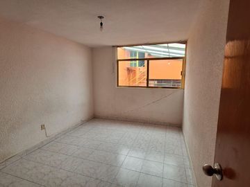 CASA EN VENTA EN AV. PINO SUAREZ TOLUCA