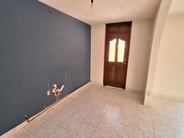 CASA EN VENTA EN AV. PINO SUAREZ TOLUCA