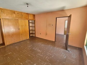 CASA EN VENTA EN AV. PINO SUAREZ TOLUCA