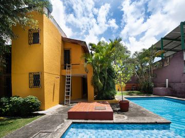 Casa en condominio en Fraccionamiento Pedregal de las Fuentes