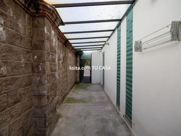 Casa en venta o renta en primera sección de Lomas de Angelópolis, Puebla